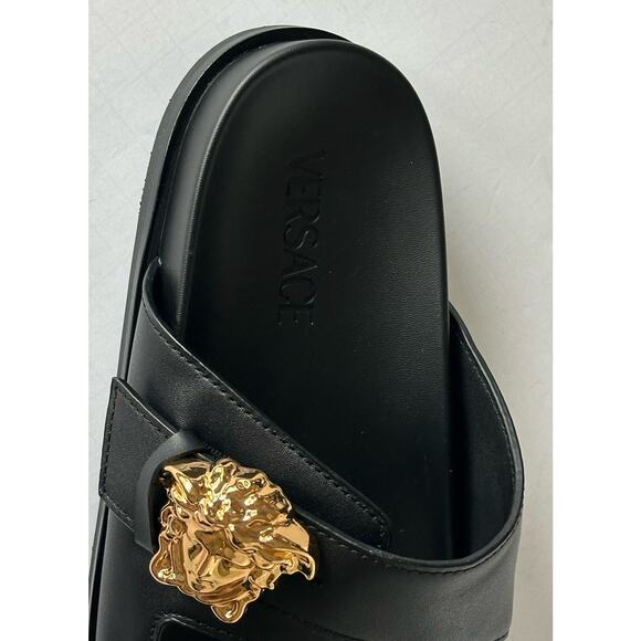 Versace Medusa Black Leather Slides Sandals 10.5 US (43.5 Euro) 1020767 NIB main image 10
